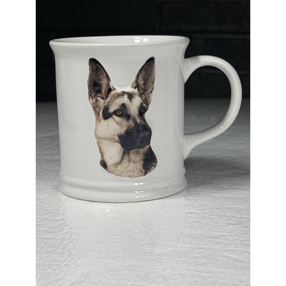 RARE VINTAGE GORGEOUS GERMAN SHEPHERD OFF-WHITE CERAMIC TEA / COFFEE MUG READ